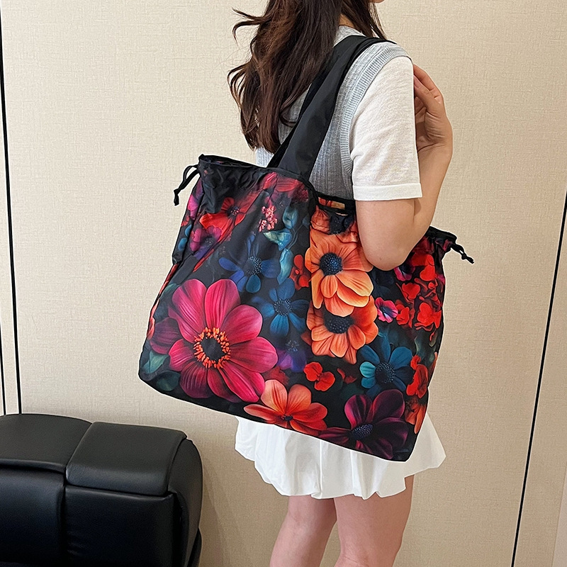 大容量花朵印花单肩包防水购物袋尼龙外出托特包时尚复古手提包