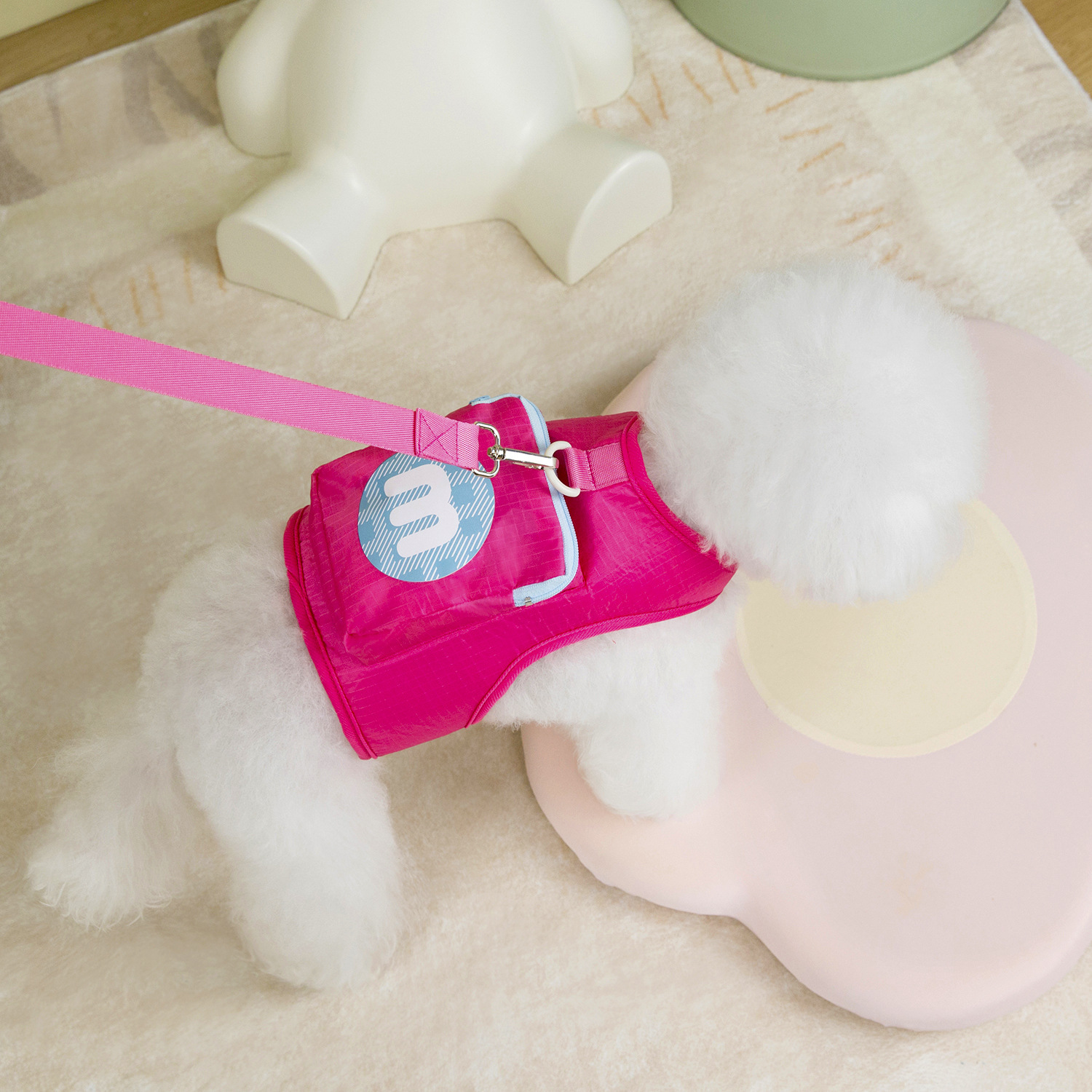 Pet clothing, dog chest and back, leash vest, teddy cat clothes, pet clothing, three-dimensional chest and back wrapping Item Picture