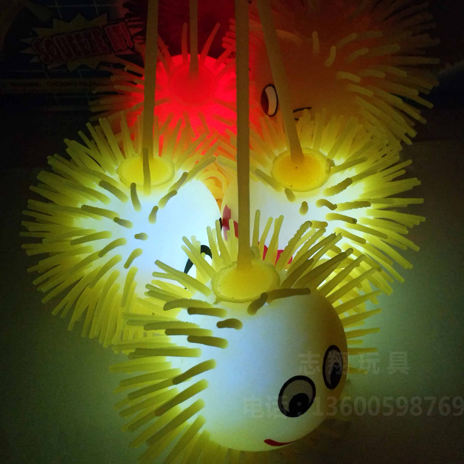 The 50-gram expression ball, glowing expression ball, inflatable release ball and flashing expression have become best-selling children's toys Application Scenario