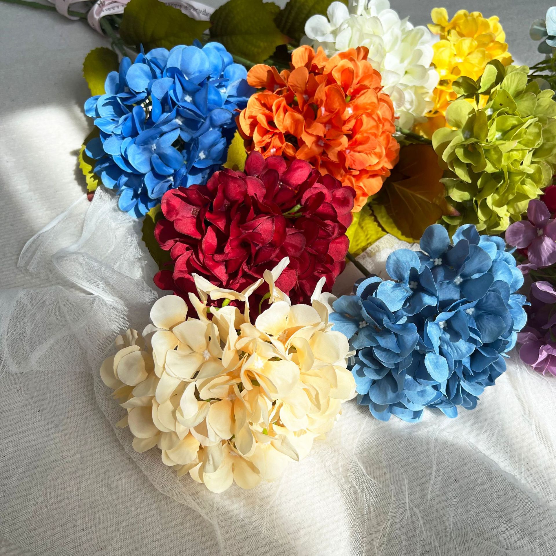 DIY single hydrangea artificial flower, wedding macarons, hydrangea wall, wedding decoration items, road guide, arch flower arrangement details Picture