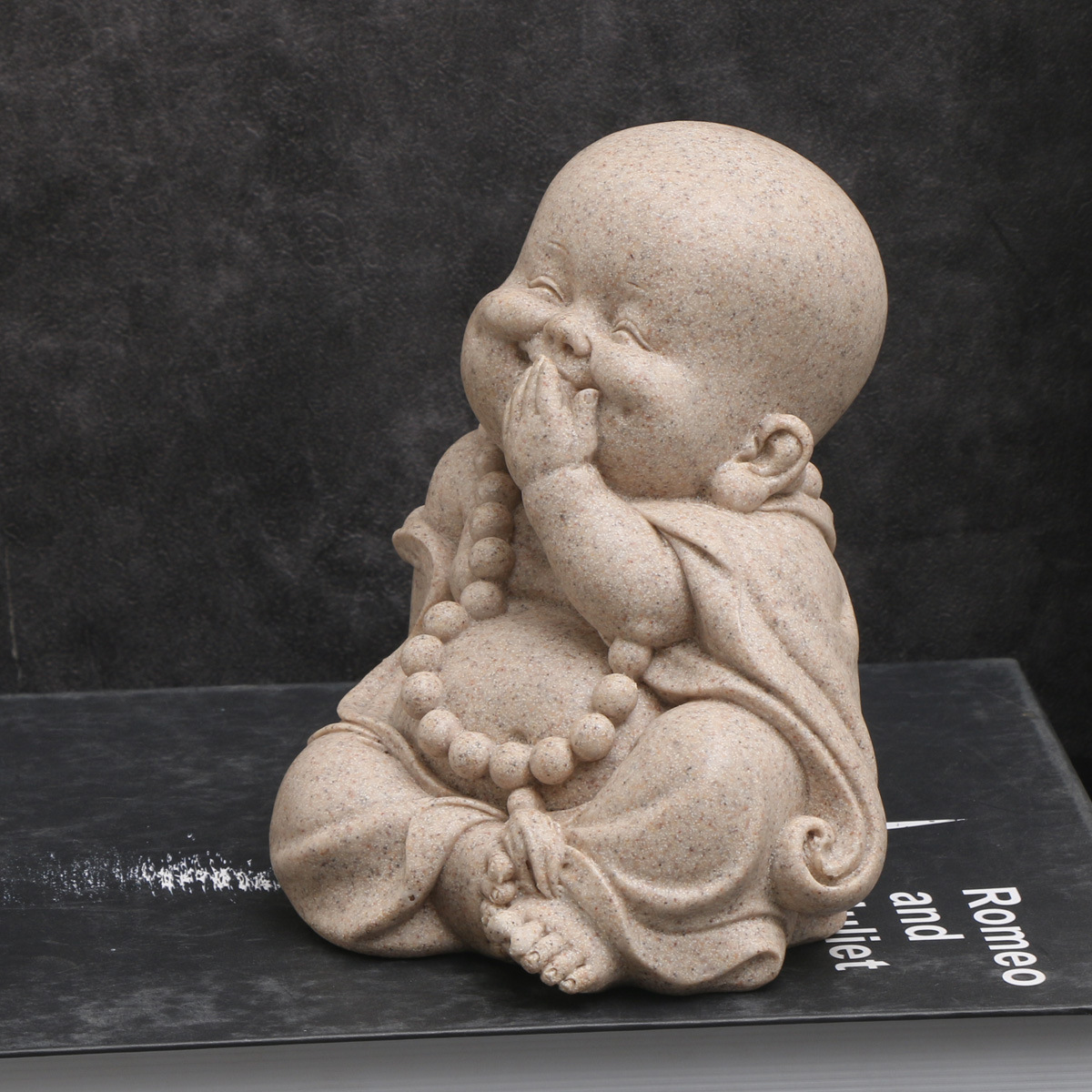 Rural style decorative items, creative gifts, cross-border: Don't look, don't listen, don't say, Three don 'ts, Little Monk handicrafts, home ornaments Specification image