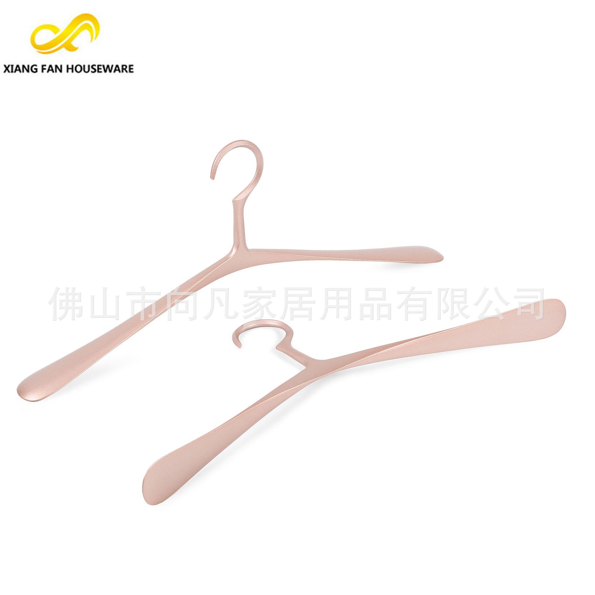 Original color silver one-piece aluminum alloy clothes hanger factory, hotel wardrobe, chain clothing store, formal dress aluminum clothes hanger Item Picture