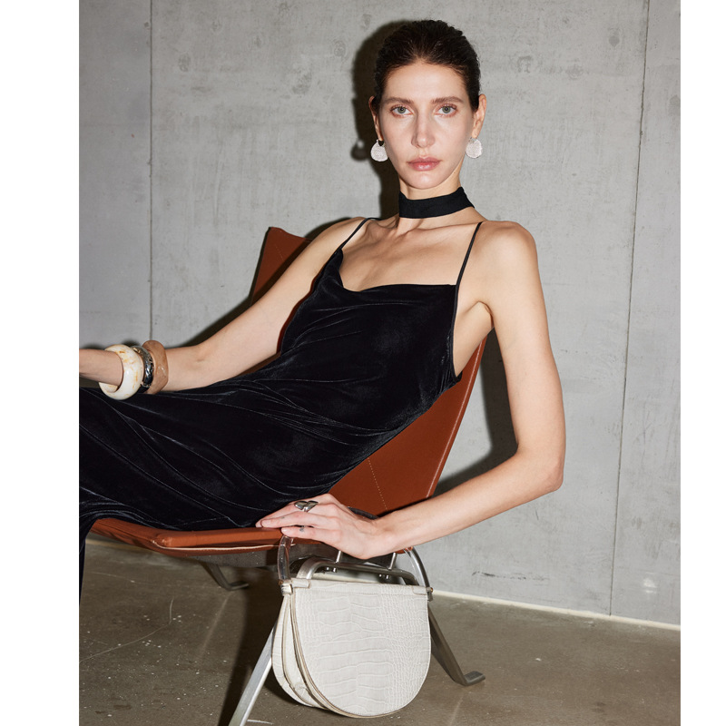 碎花裙/洛森国际/包臀裙/加绒连衣裙/冬季连衣裙产品图