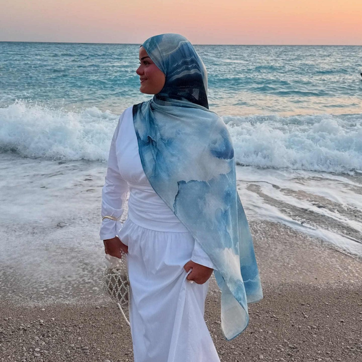 Hot-selling watercolor tie-dyed cotton scarf, Arabian modal cotton, Turkish Middle East headscarf, Internet celebrity style Application Scenario