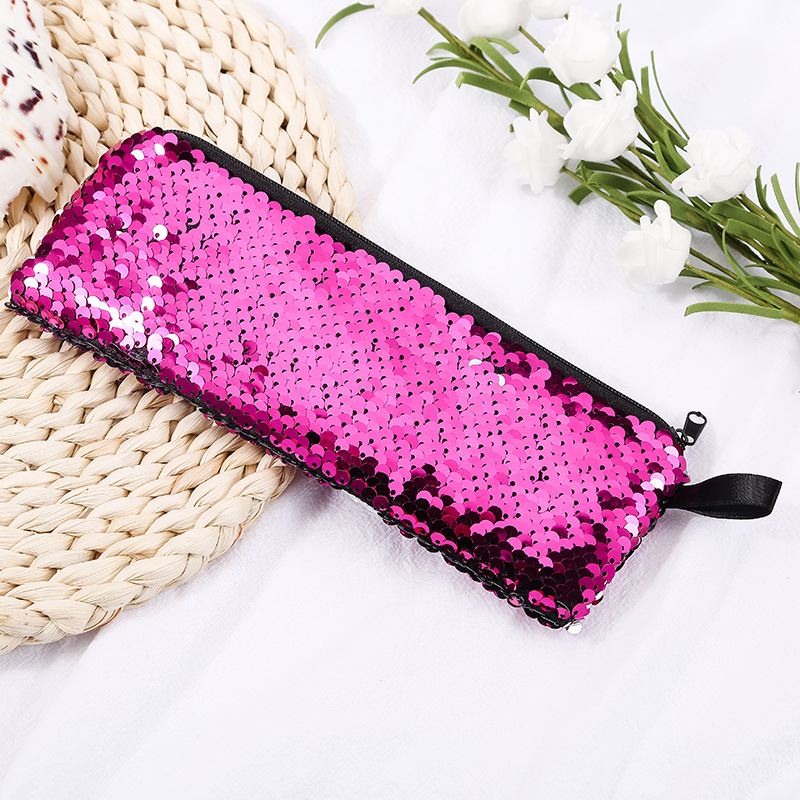 Cross-border sequin bag, mermaid sequin storage bag, loose change storage bag, women's sequin makeup bag, portable tassel women's bag, sequin bag Item Picture