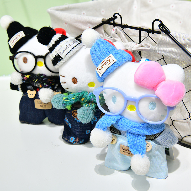 凯蒂猫小挂件可爱hellokitty毛绒公仔玩偶包包挂饰Kitty创意潮品产品图