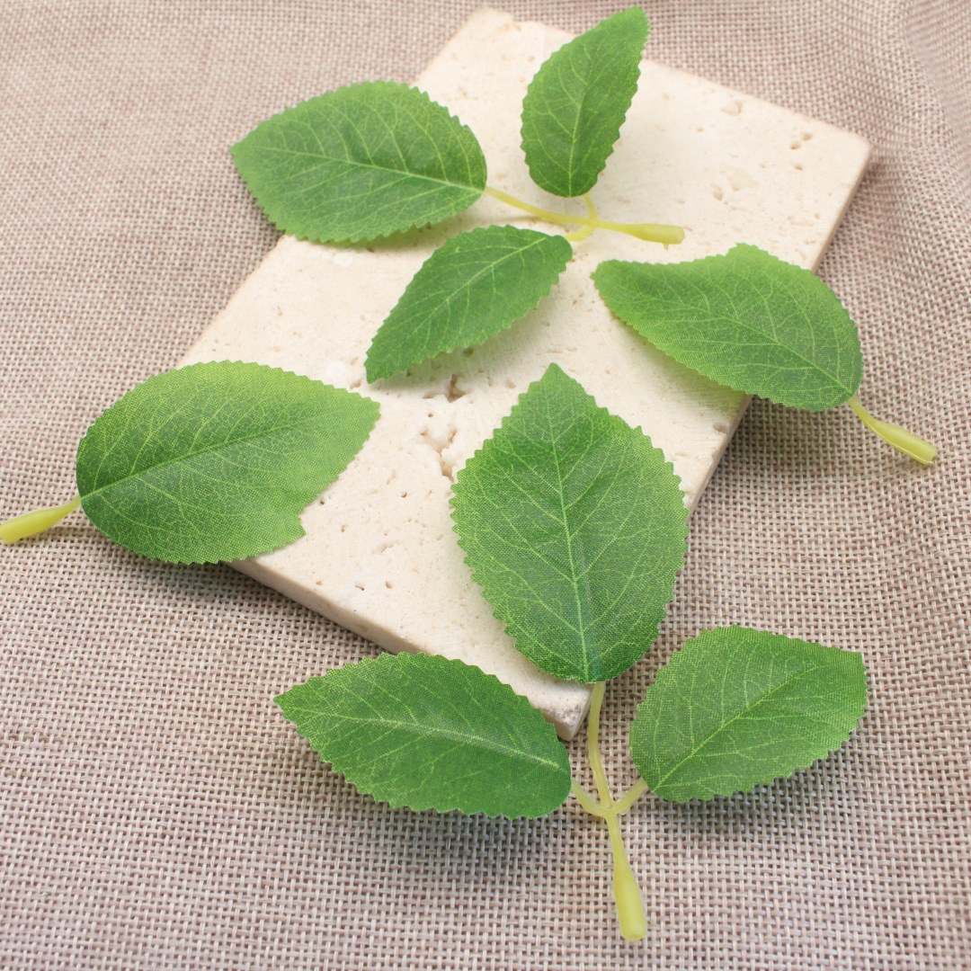 三叉玫瑰叶子仿真丝印树叶绿色婚庆插花装饰假叶子单支叶子批发