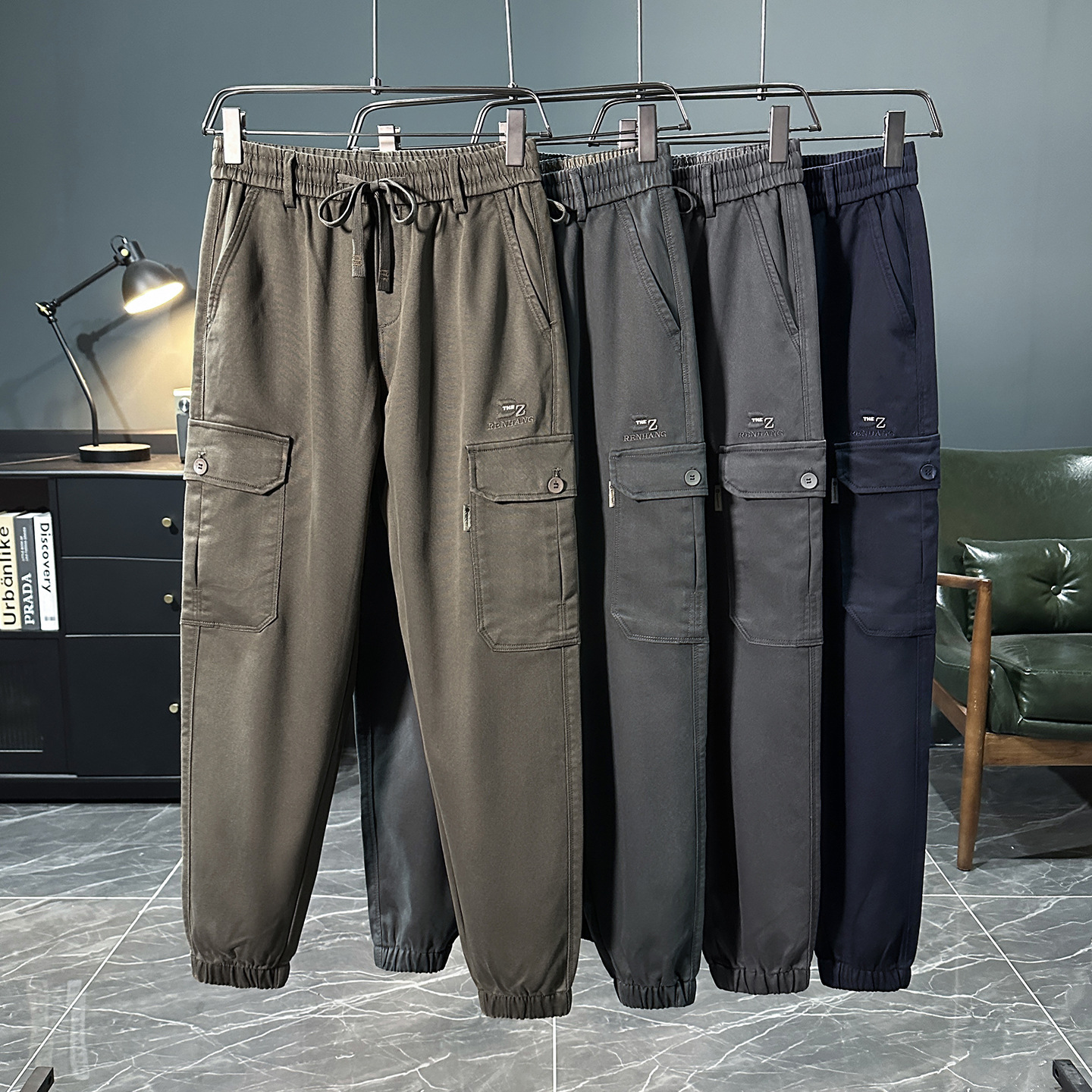 In the autumn of 2025, the thickened men's casual pants from Lyocell Tencel are trendy, fashionable and versatile, as well as versatile workwear pants for men details Picture