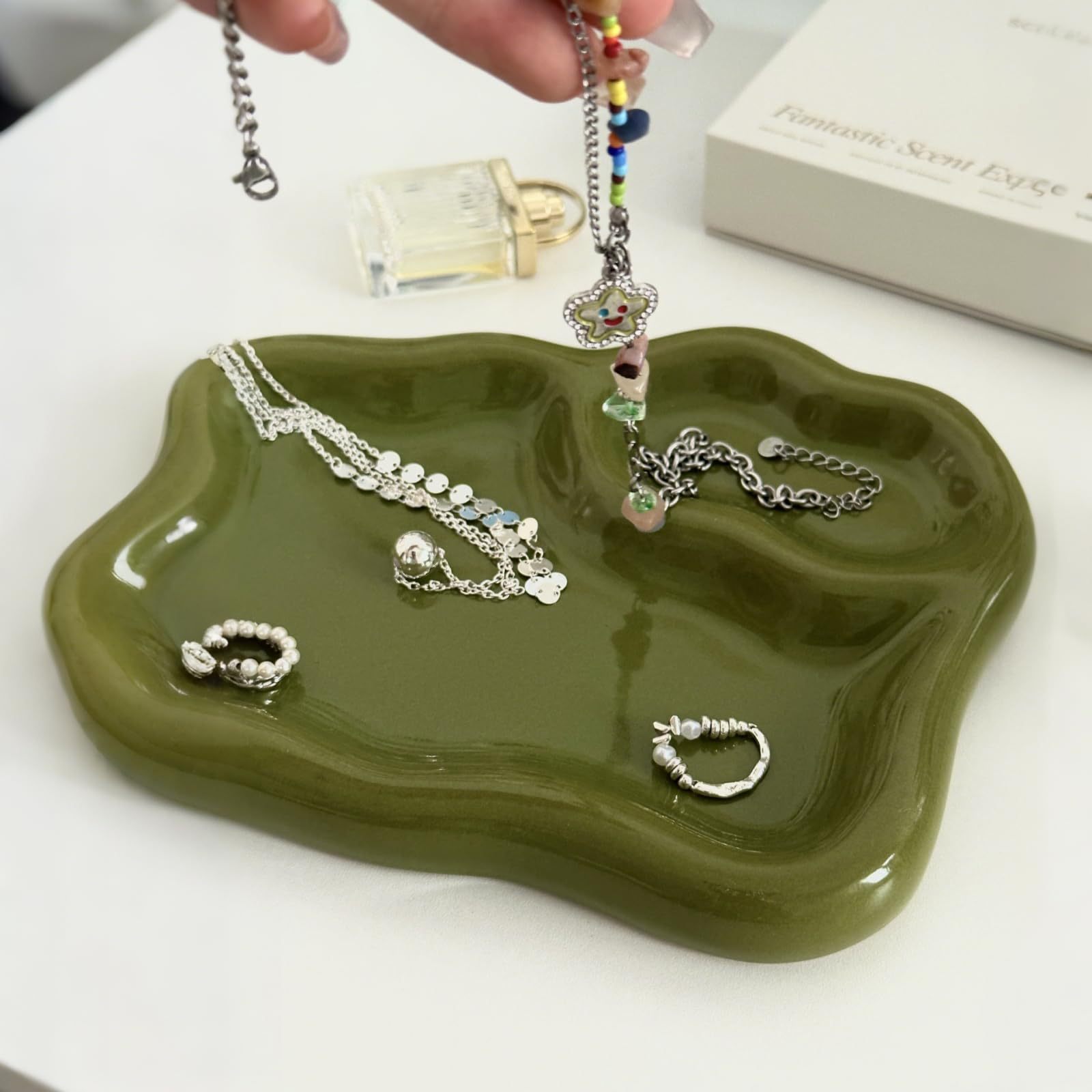 ins风不规则陶瓷首饰收纳盘绿色创意饰品托盘珠宝展示盘桌面收纳