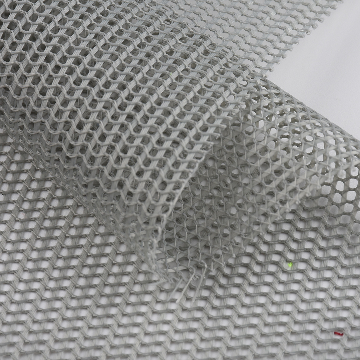 Wholesale of 012-6 polyester thickened cap mesh fabric for luggage, shoes, handbags, baseball caps and breathable mesh fabric