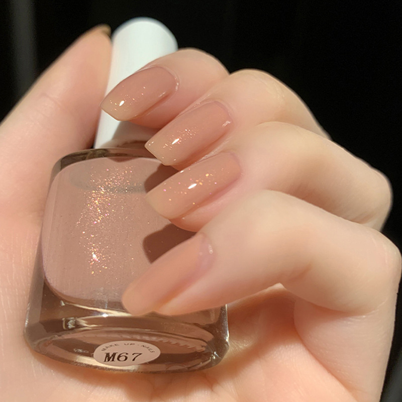 Nail polish for girls, no baking required, naturally dries and dries quickly. For students, it looks fair in autumn. Nude nail polish can be torn off. Set up at a street stall with a matte finish
