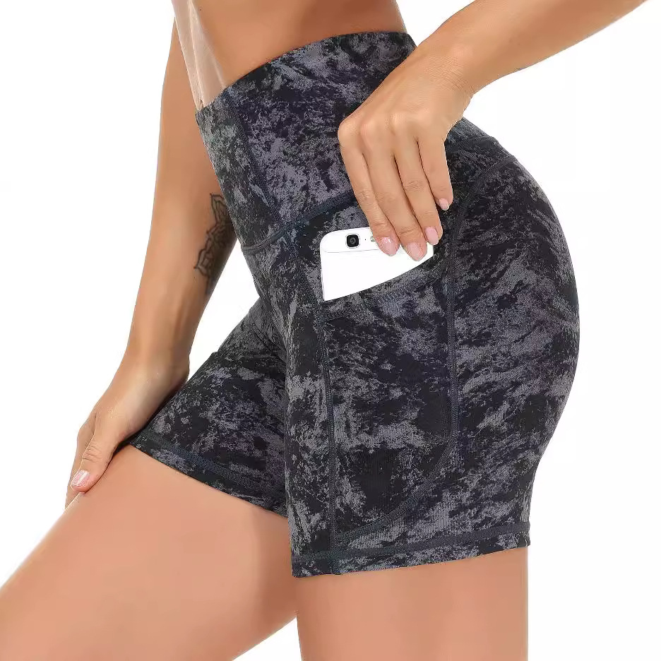 Amazon's best-selling women's shorts in Europe and America, yoga sports side, mobile phone pocket, factory direct sales Application Scenario