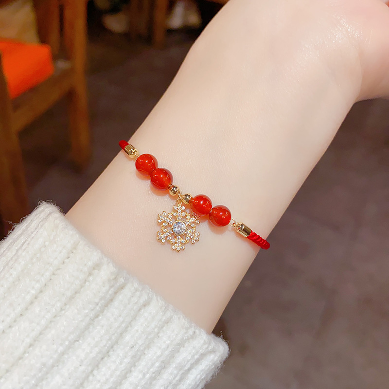 Otoño invierno nueva moda sentido alto temperamento cuerda roja zirconita nieve pulsera año nuevo delicado nicho diseño sentido pulsera details Picture