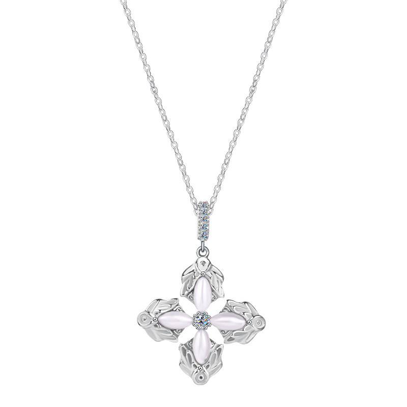 Four-leaf Clover s925 sterling silver women's retro Spring/Summer collarbone chain Women's cross rice bead necklace, elegant vintage chain Application Scenario
