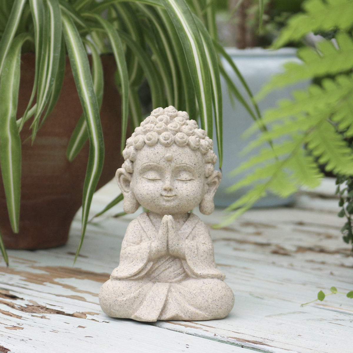 Cross-border new product imitation stone meditation Buddha statues, figurines, home, office, meditation room, table decoration, garden handicrafts Application Scenario