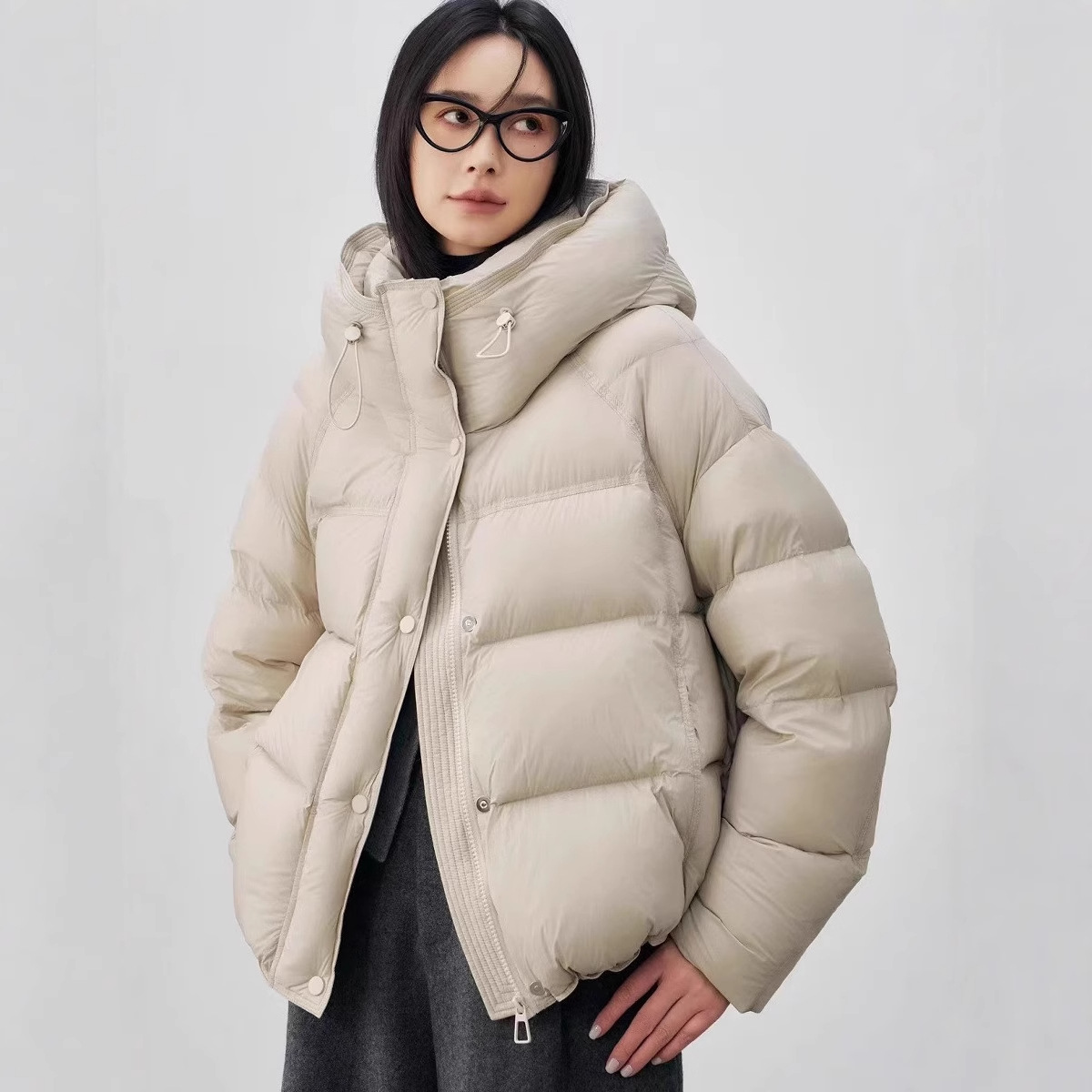 2025高端泡芙短款可追溯高蓬松羽绒服