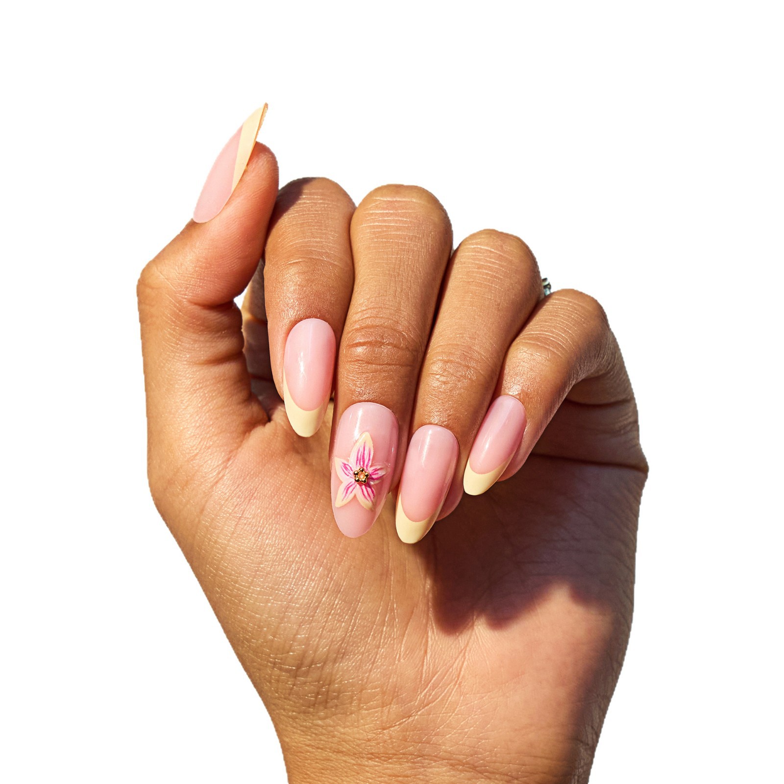 French-style European and American wearable nail, short almond nail, flower and diamond, high-end nail plate, fake nail factory customization Item Picture