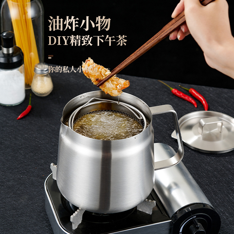 Cross-border 304 stainless steel oil filter pot, kitchen deep fryer, household filter pot, oil storage tank, oil residue separation tank, lard tank Application Scenario