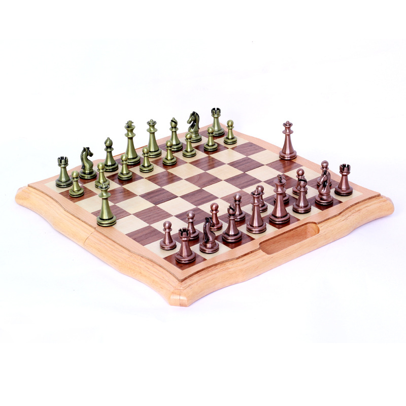 Chess metal zinc alloy folding chessboard +2 spare pieces portable chess set gift box Specification image