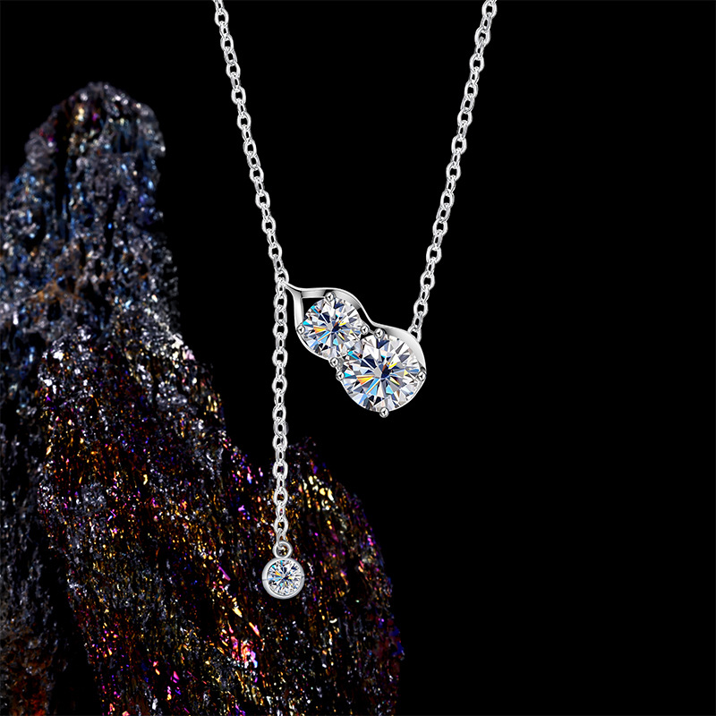 Zhuoheng Select S925 sterling Silver Ruyi Gourd Necklace, women's retro new Chinese style tassel collarbone chain, summer high-end feel, slightly inlay Mosan details Picture