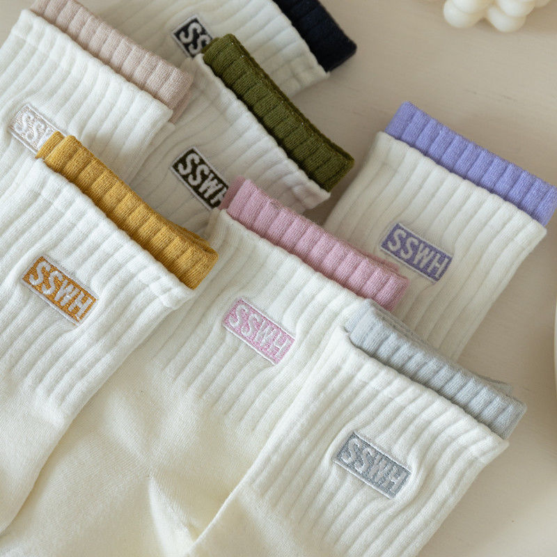 Women's mid-calf socks, versatile for spring and autumn, boneless sports thigh-high socks, double cuffs, ins trendy and popular style long socks details Picture