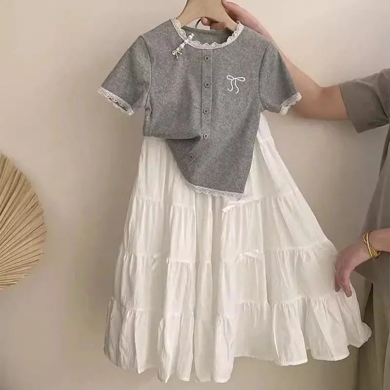مجموعتان من فساتين كقمصان للملابس والكعك، وهي مجموعة جديدة من أزياء الأطفال الكبيرين Item Picture