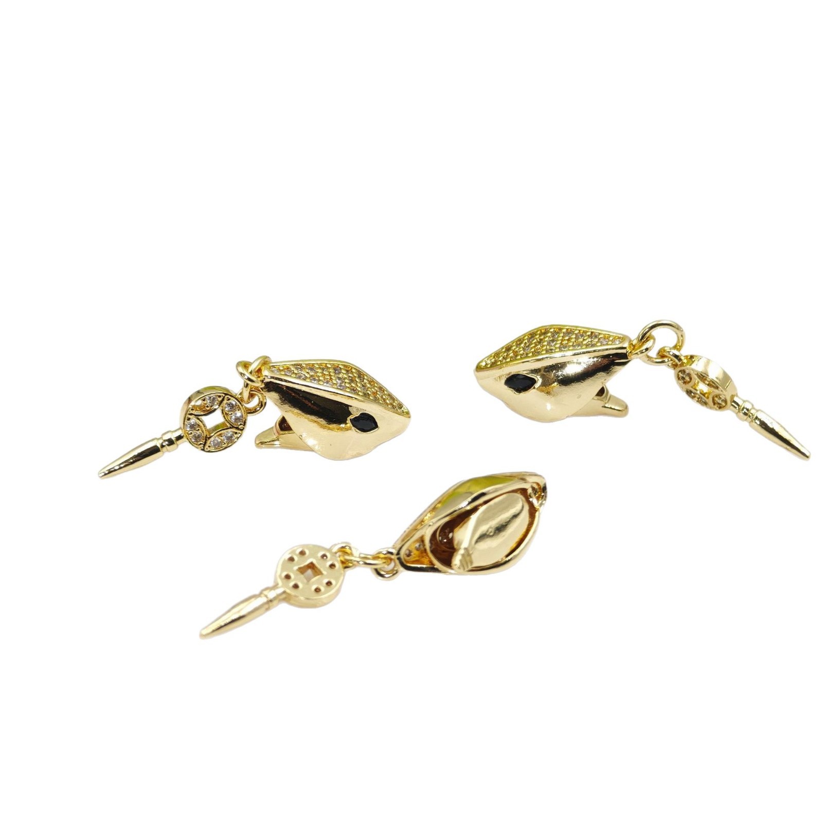 New pearl buckle snake-shaped adjustable universal buckle pearl necklace bracelet, handcrafted end buckle sweater chain accessory Item Picture