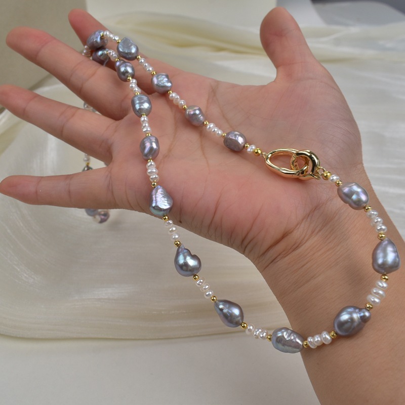 Baroque pearl necklace for women, natural freshwater, a lot of linen grey sweater chain, a light luxury and high-end original design necklace Application Scenario