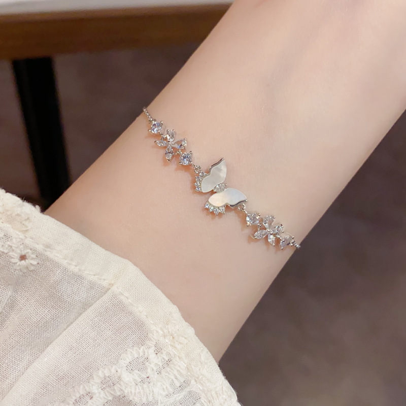 Francés ligero lujo moda premium sentido micro zirconia concha mariposa pulsera mujer personalidad temperamento una centena de accesorios al por mayor details Picture