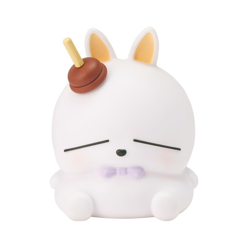 "Rogue Rabbit figurine, cartoon cute Rogue Rabbit large piggy bank magnetic accessory design, desktop figurine wholesale. Item Picture
