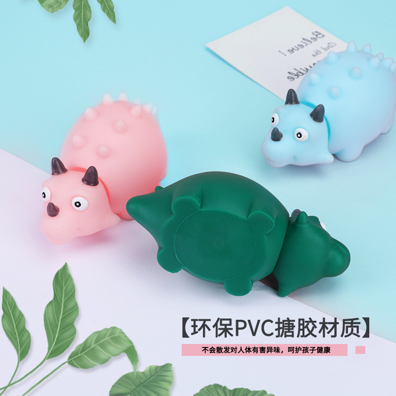 潮流玩具/尖叫鸡/打火机定制/捏捏乐/蛇玩具产品图