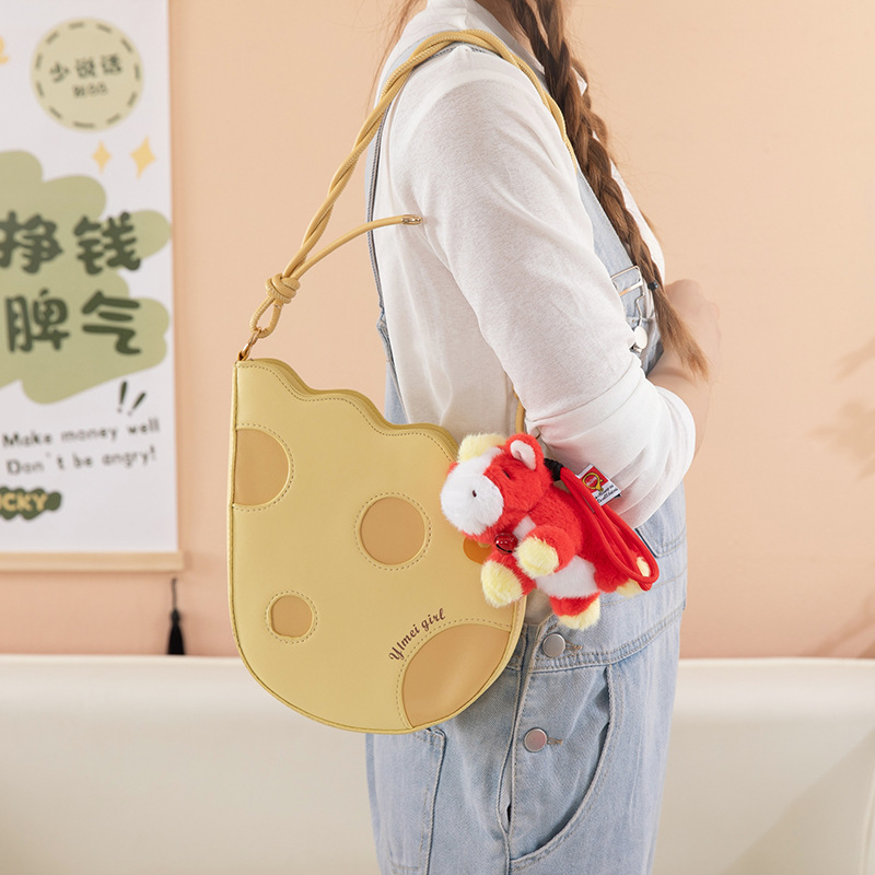 其他公仔、玩偶、娃娃实物图