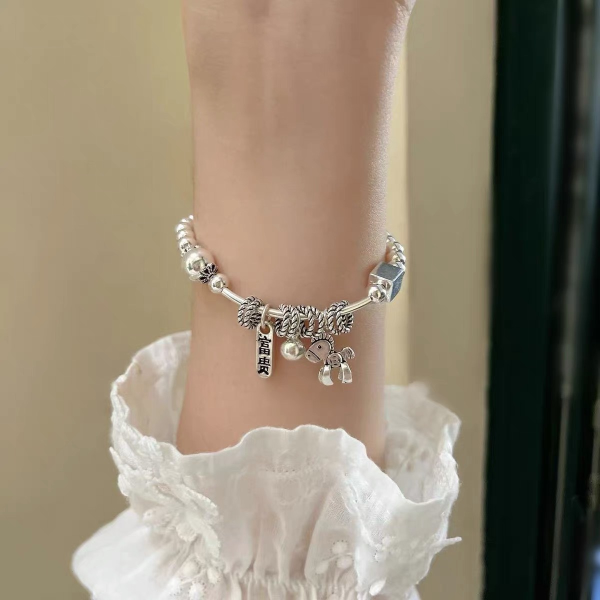 Retro, instant money silver bracelet S925 sterling silver women's cylindrical elastic handmade single-loop peace bracelet birthday gift Application Scenario