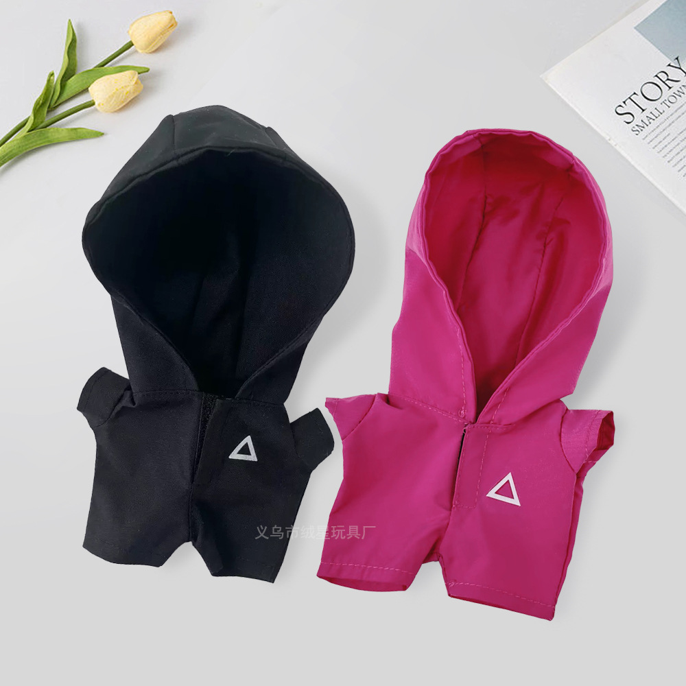 In stock, there are labub baby clothes for the first, second and third generations, including hooded, windbreaker one-piece suits and Monqiqi vinyl figurines for replacement details Picture