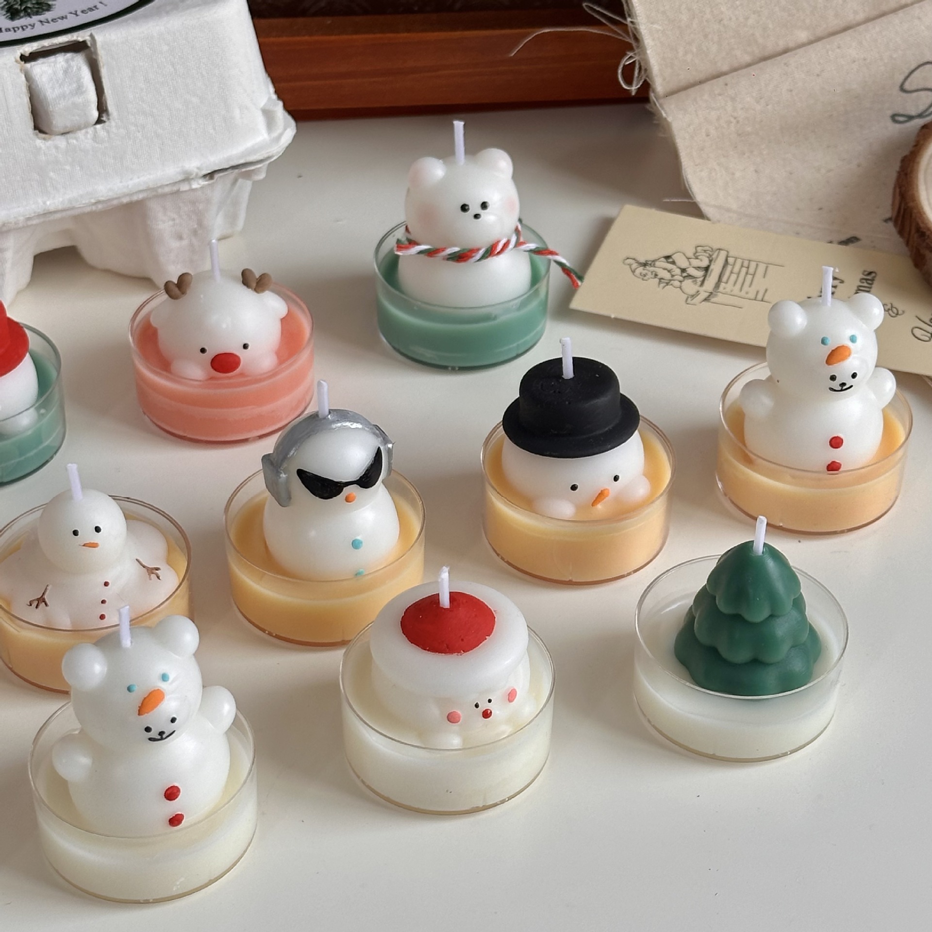 Cute Hand-Painted Scented Tea Candles, Snowmen, Winter Atmosphere Ornaments, Photo Props, Festival Gifts For Christmas
