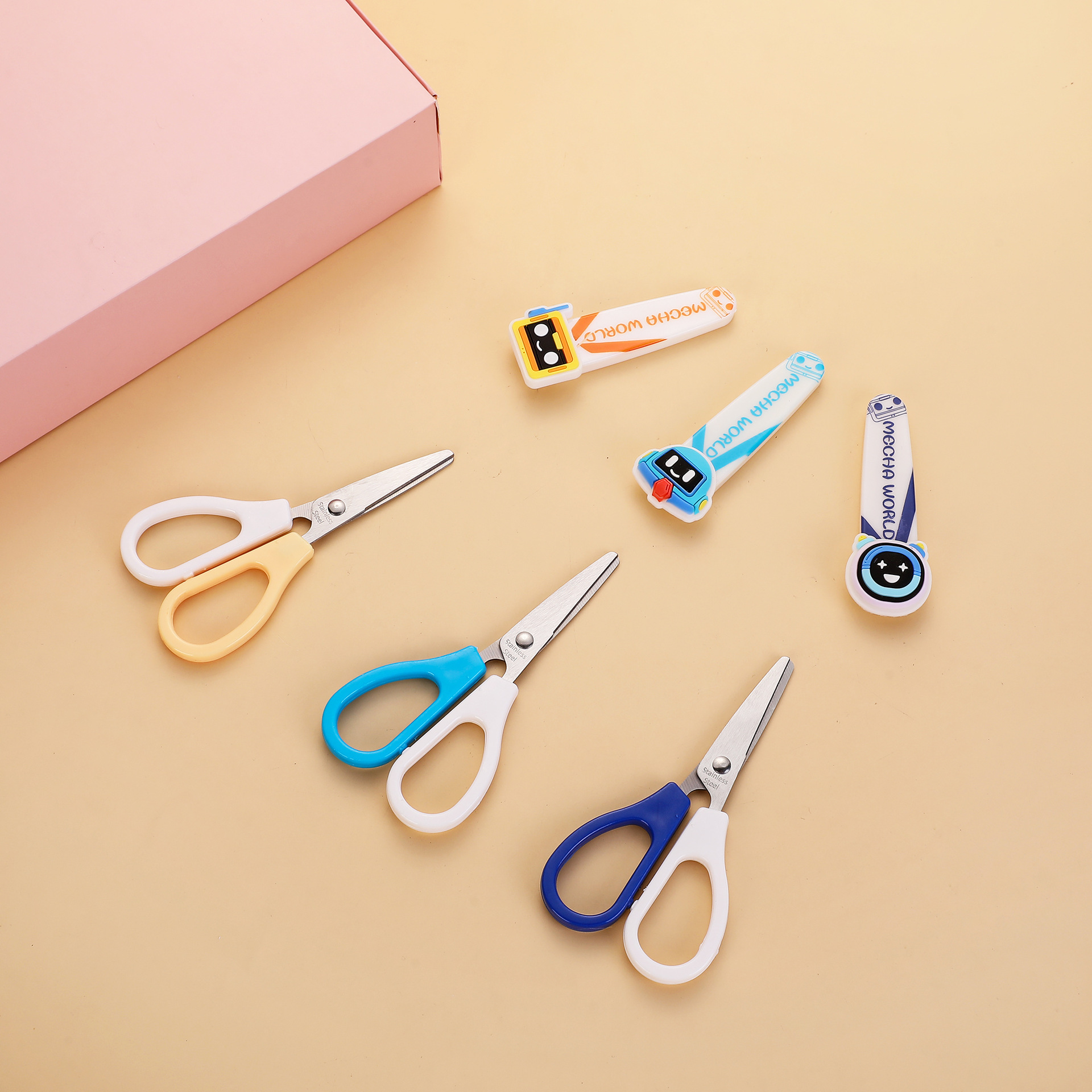 Pioneer 1244 Cartoon Student Scissors Office Art Paper-cutting Handicraft Scissors with Protective case scissors Application Scenario