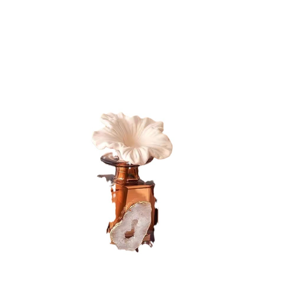 Wholesale of household agate crystal cave flameless liquid aromatherapy essential oil fragrance, indoor home decorations, and niche souvenirs Item Picture
