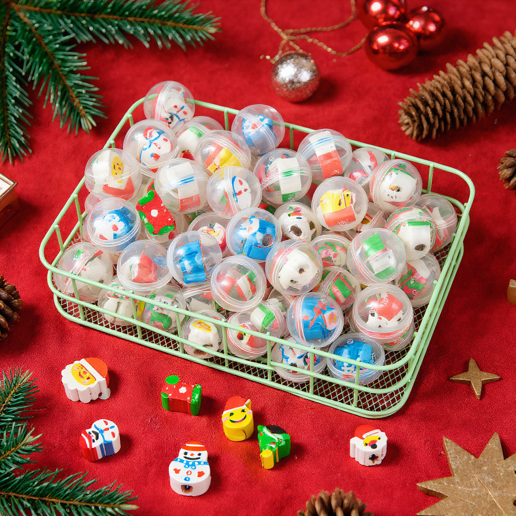 跨境热销圣诞节橡皮擦扭蛋盲盒开业活动小朋友1元礼品幼儿园奖品彩蛋盲盒创意潮流玩具