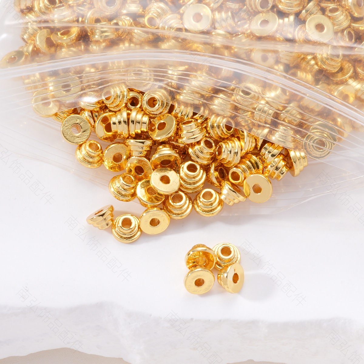 冰箱隔板/柜子隔层板/帶隔層的容器/洞洞板/隔离板细节图