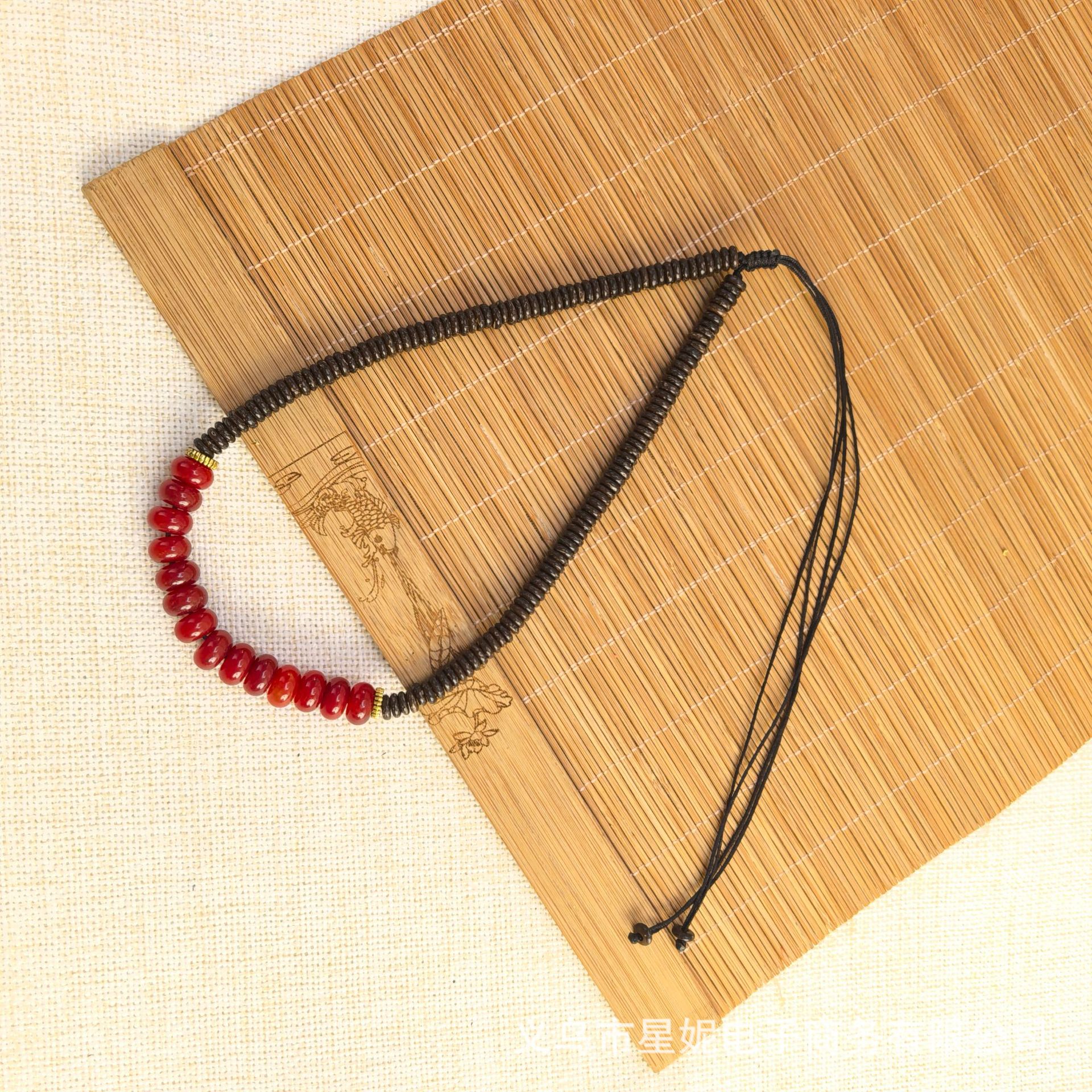 Retro Maillard natural stone agate necklace, a niche design, a popular online hit, fashionable and versatile autumn sweater chain Item Picture