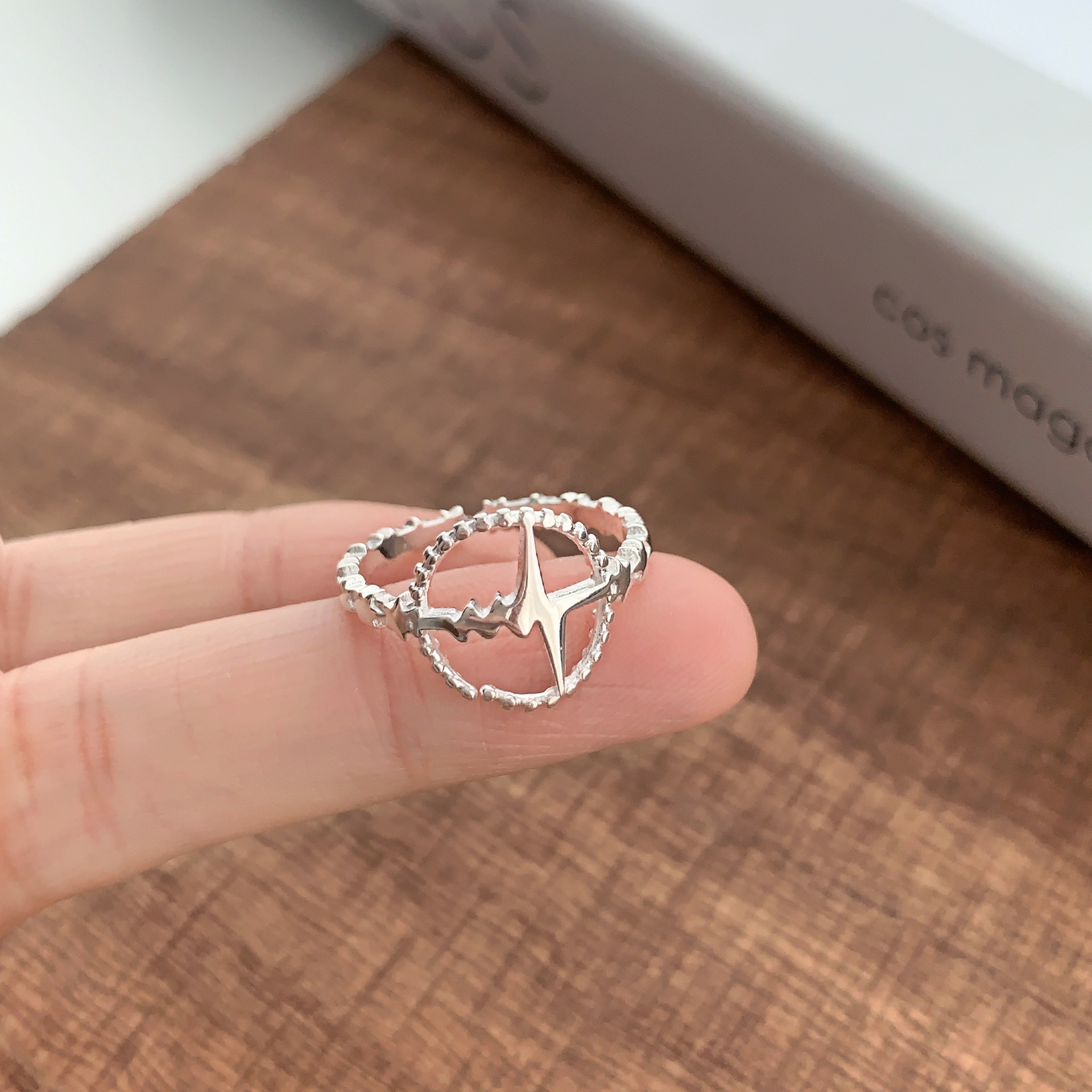 Geometric irregular 12.16 wave ring S925 sterling silver simple and niche heartbeat ring design, cold style adjustable Application Scenario