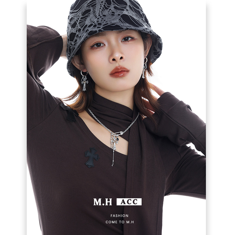 The Royal Crown Cross series earrings, original design sense for women, fashionable, individual, versatile, sweet and cool style earrings wholesale details Picture
