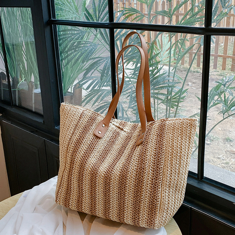Cross-border straw woven bag, striped woven handbag, fashionable and simple, large-capacity commuter lady's single-shoulder bag, casual and simple straw woven bag Specification image