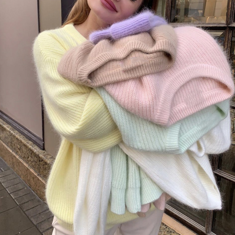 In autumn and winter, the European and American InS-style mink imitation sweater is a laid-back style for women. The loose and super soft knitted top is versatile for women full figure