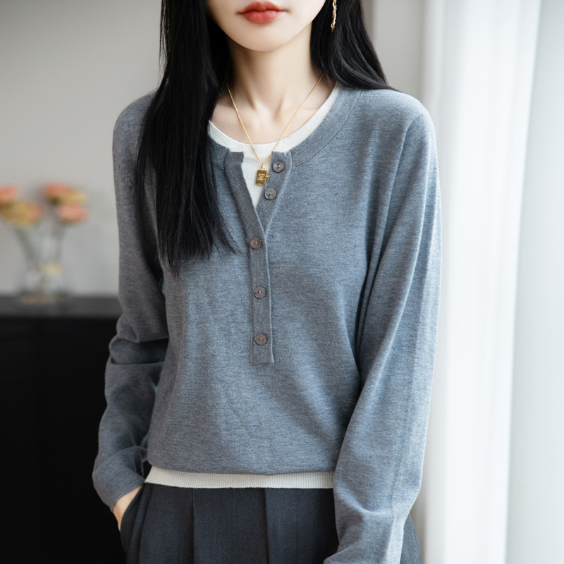 Wool blend 2026 Spring new Women's loose round-neck two-piece fake pullover base knitted sweater details Picture