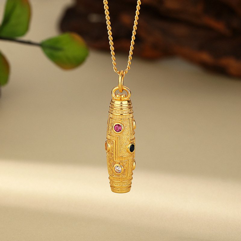 Copper gold-plated multi-fortune nine-eye sky pearl necklace, diamond-encrusted retro pendant, unique ethnic style collarbone chain, artistic and retro style full figure