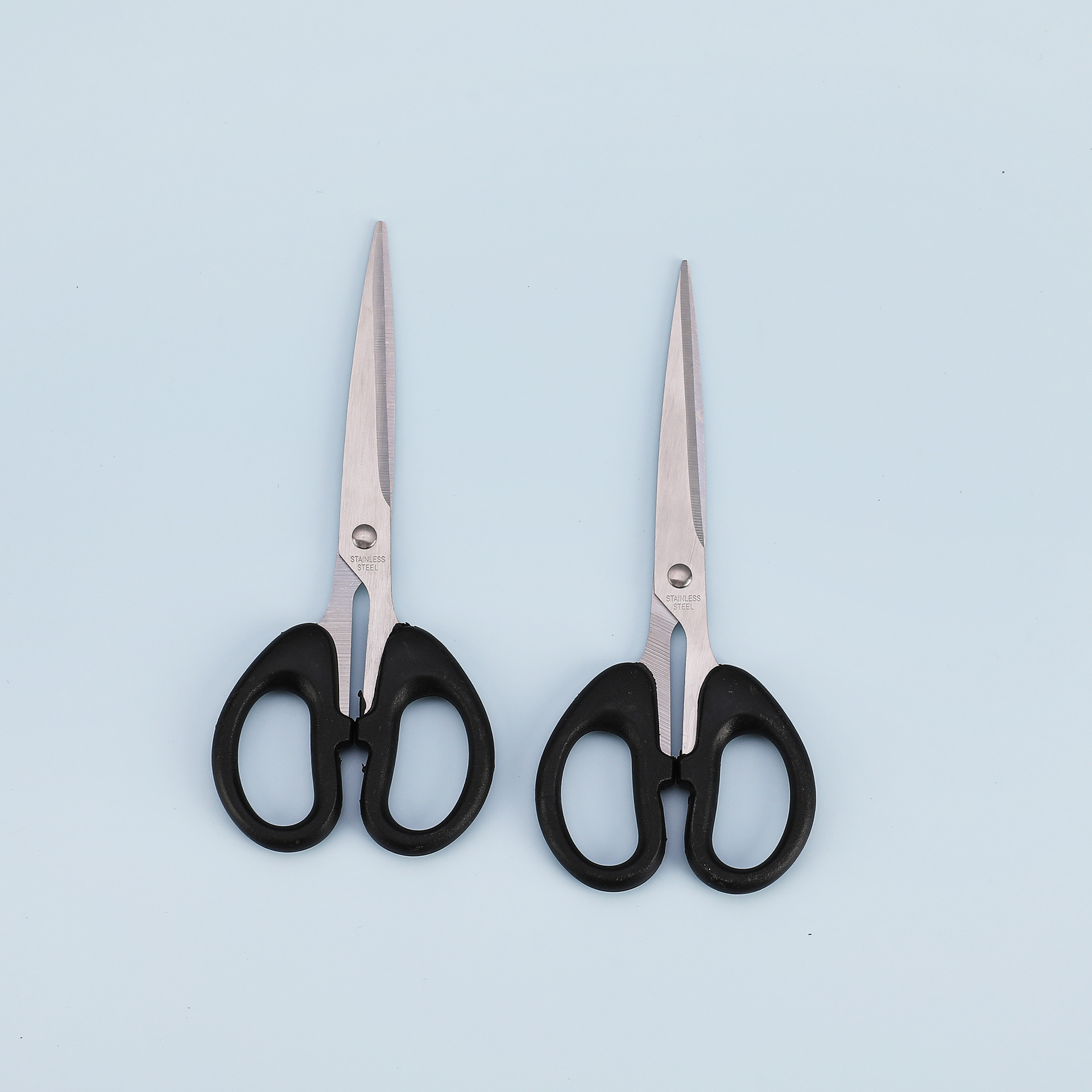 Pioneer 1507 stainless steel household scissors, children's and students' scissors, thread sewing scissors, hand paper-cutting stationery scissors Specification image
