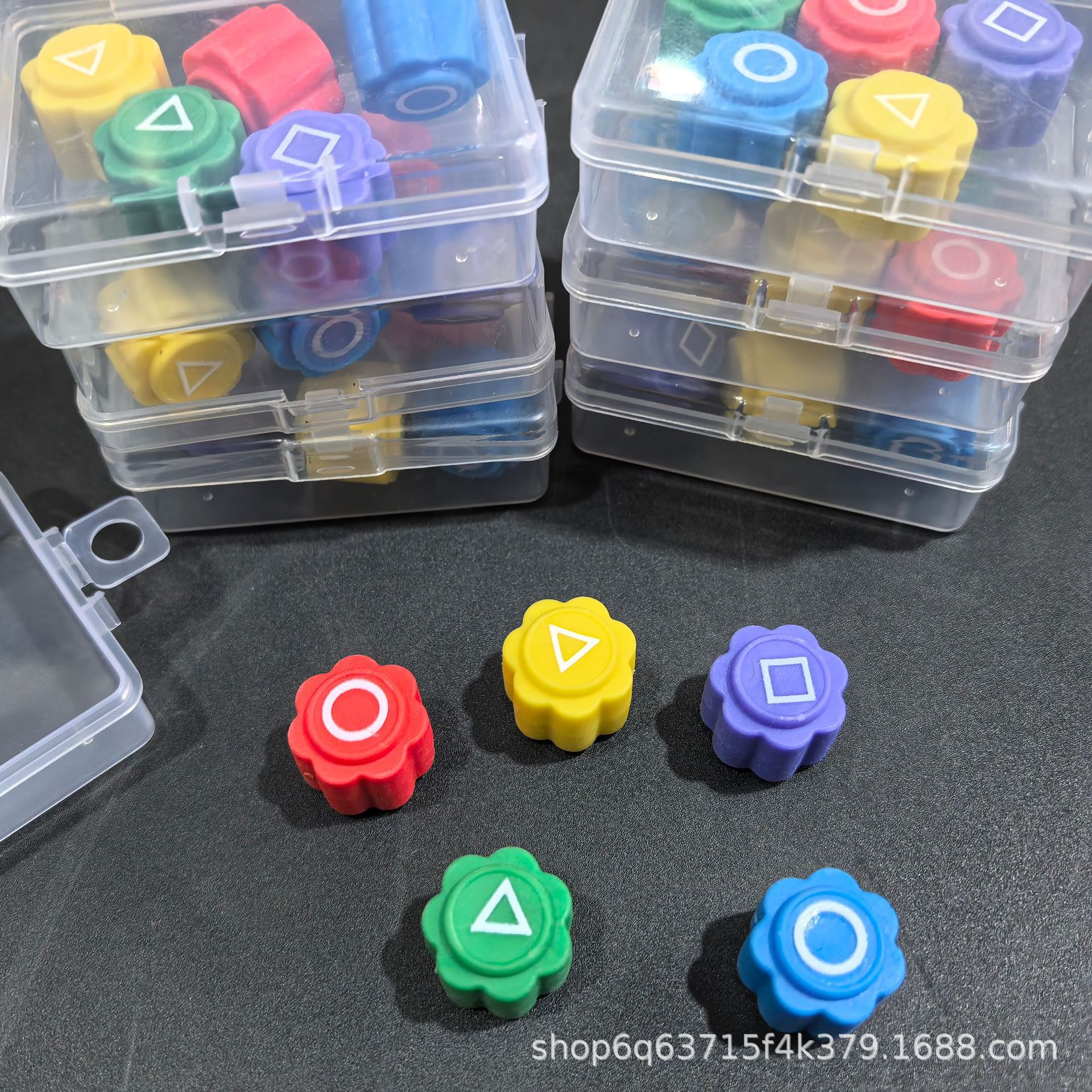 Educational childhood nostalgia Pebble grabbing toys, childhood games, childhood memories Pebble grabbing UU toy blocks Application Scenario