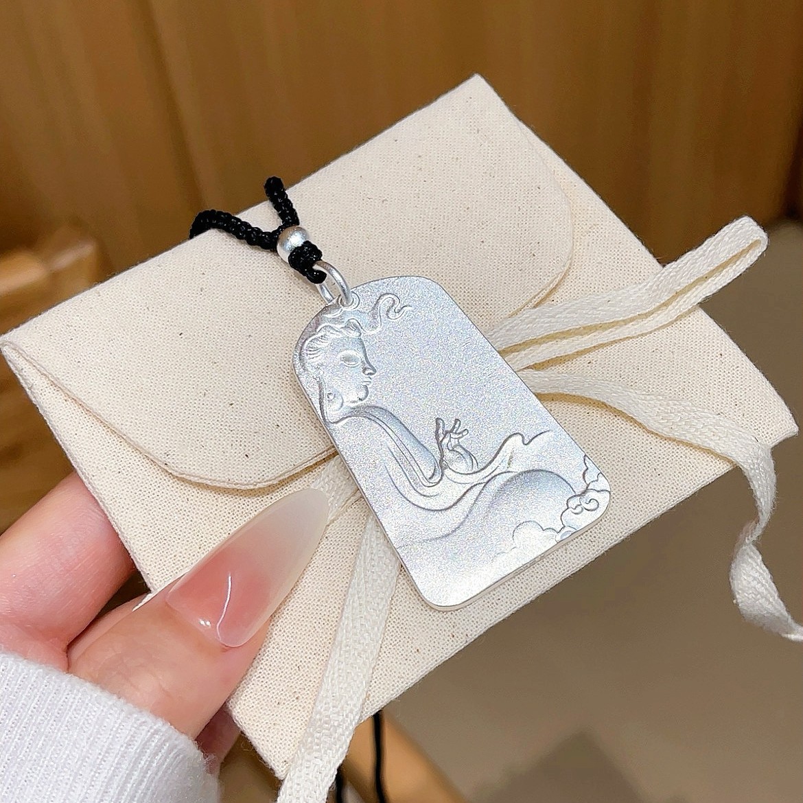 铜镀苗银藏银复古观音无事牌时尚男女通用搭高级设计感配饰品潮详情2