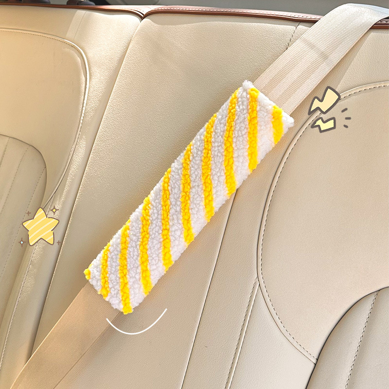 Blue Rain seat belt shoulder Guard, cute decoration, car seat belt protection cover, soft anti-strangling neck car shoulder guard Application Scenario